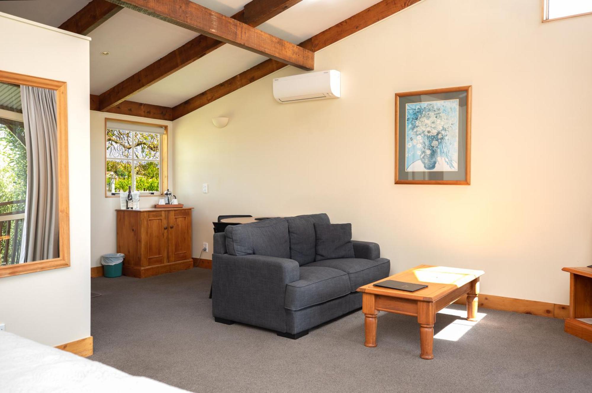 Margrain Vineyard Villas Martinborough Bagian luar foto