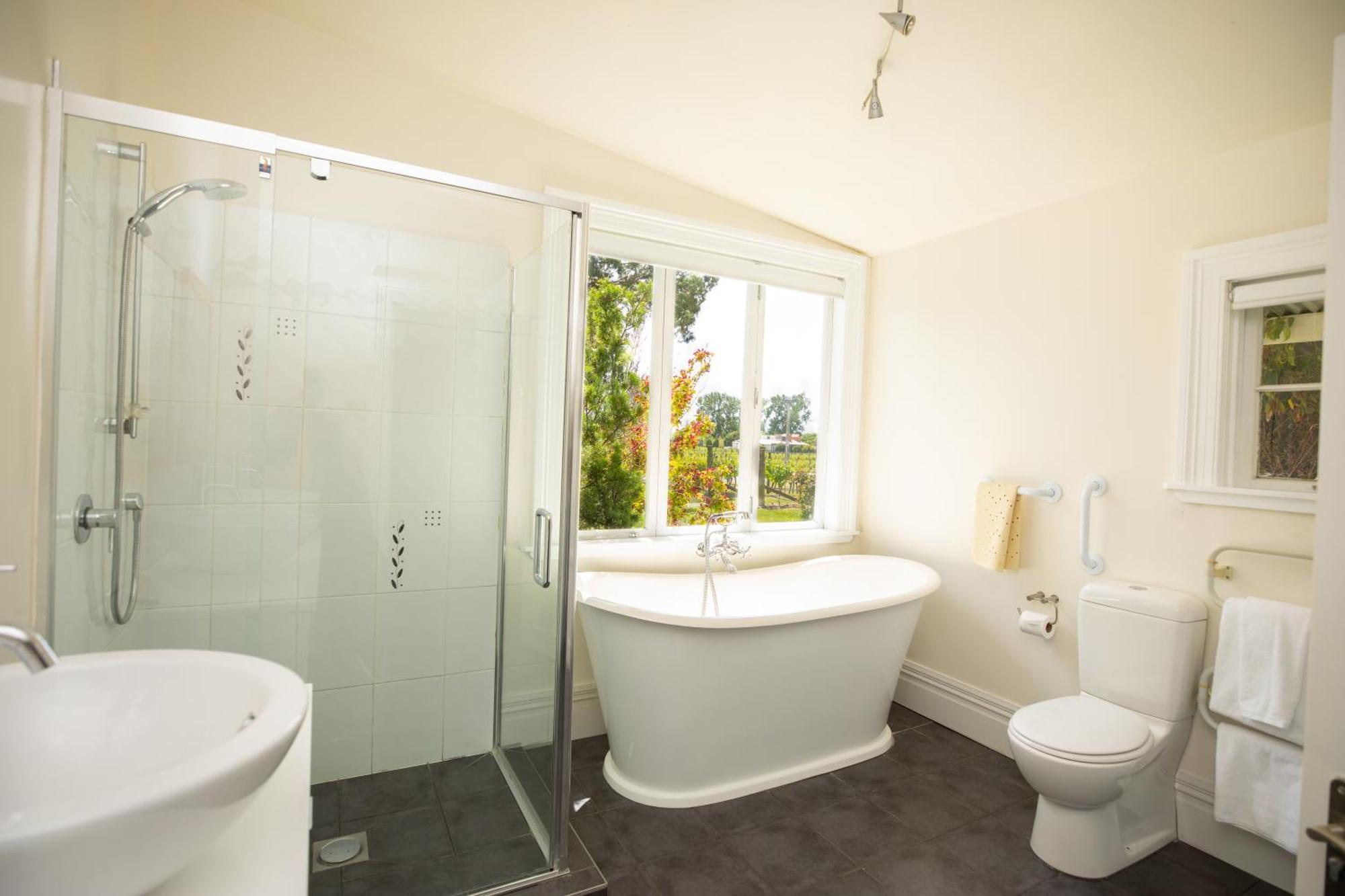 Margrain Vineyard Villas Martinborough Bagian luar foto