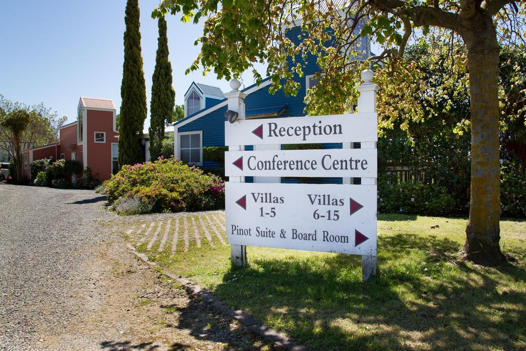 Margrain Vineyard Villas Martinborough Bagian luar foto